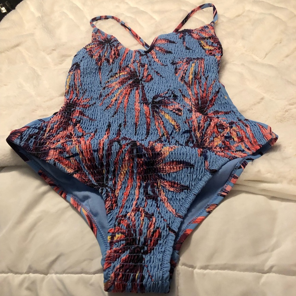 NWT Jessica Simpson One Piece Lilac Multi Swim Suit Fully Lined Shelf Bra